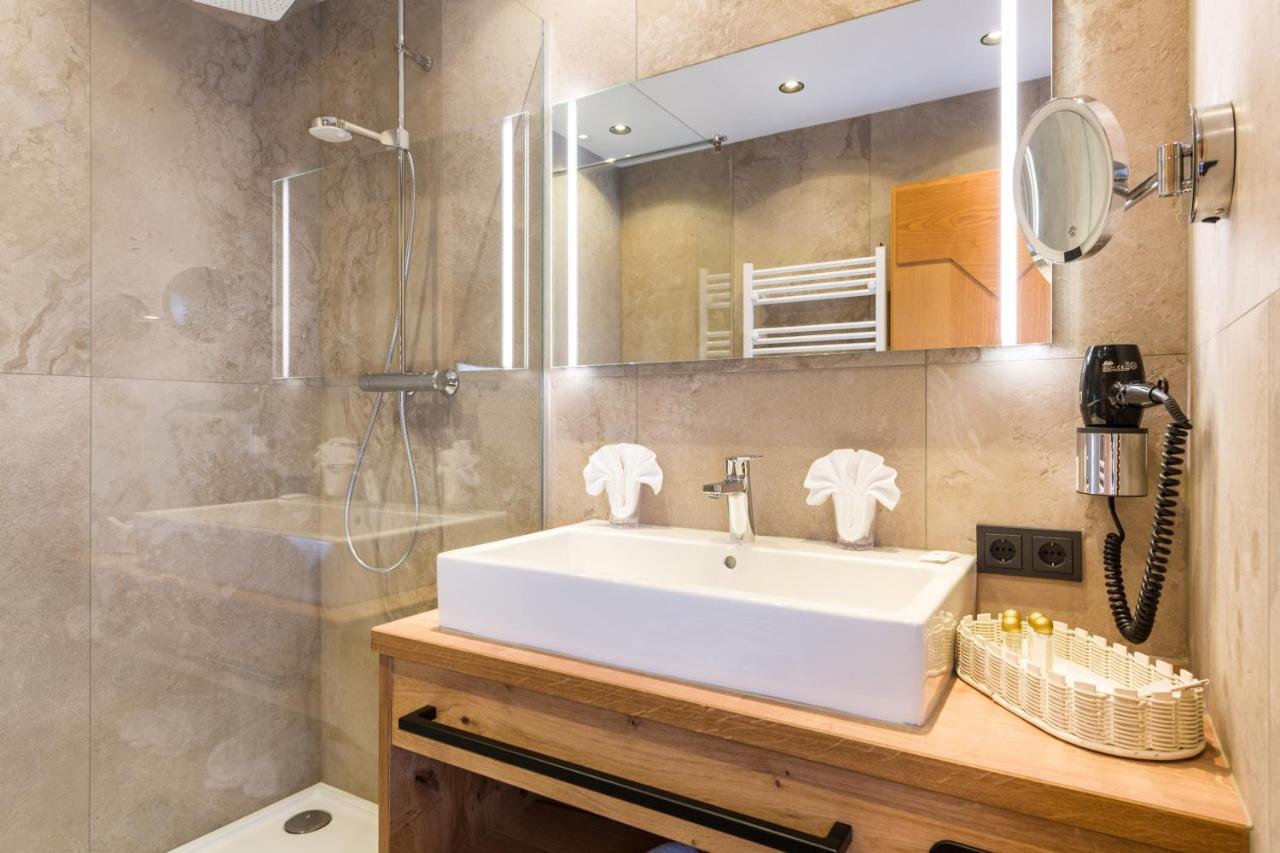 Wellness & Sporthotel Alpenhof Ервалд Екстериор снимка